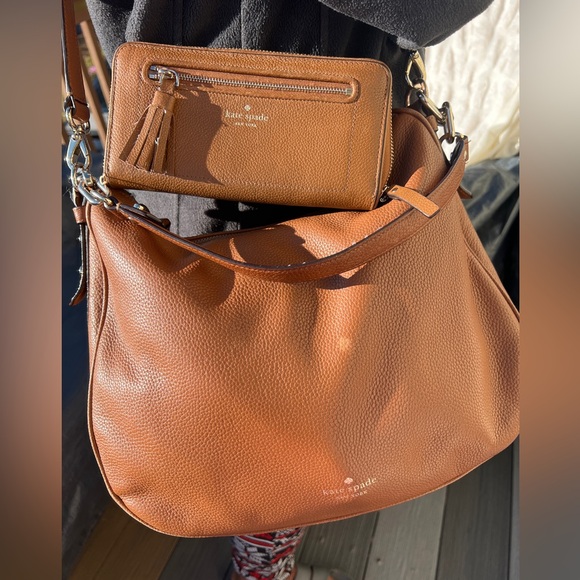 Kate Spade Handbags - Kate Spade Brown Pebble Leather Purse & Wallet